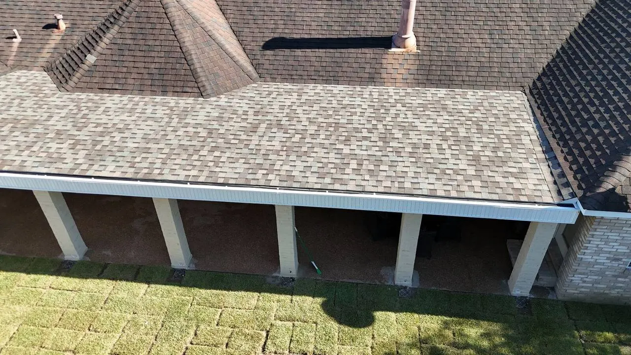 Covered patio addition columns and roof structure in Destrehan, LA