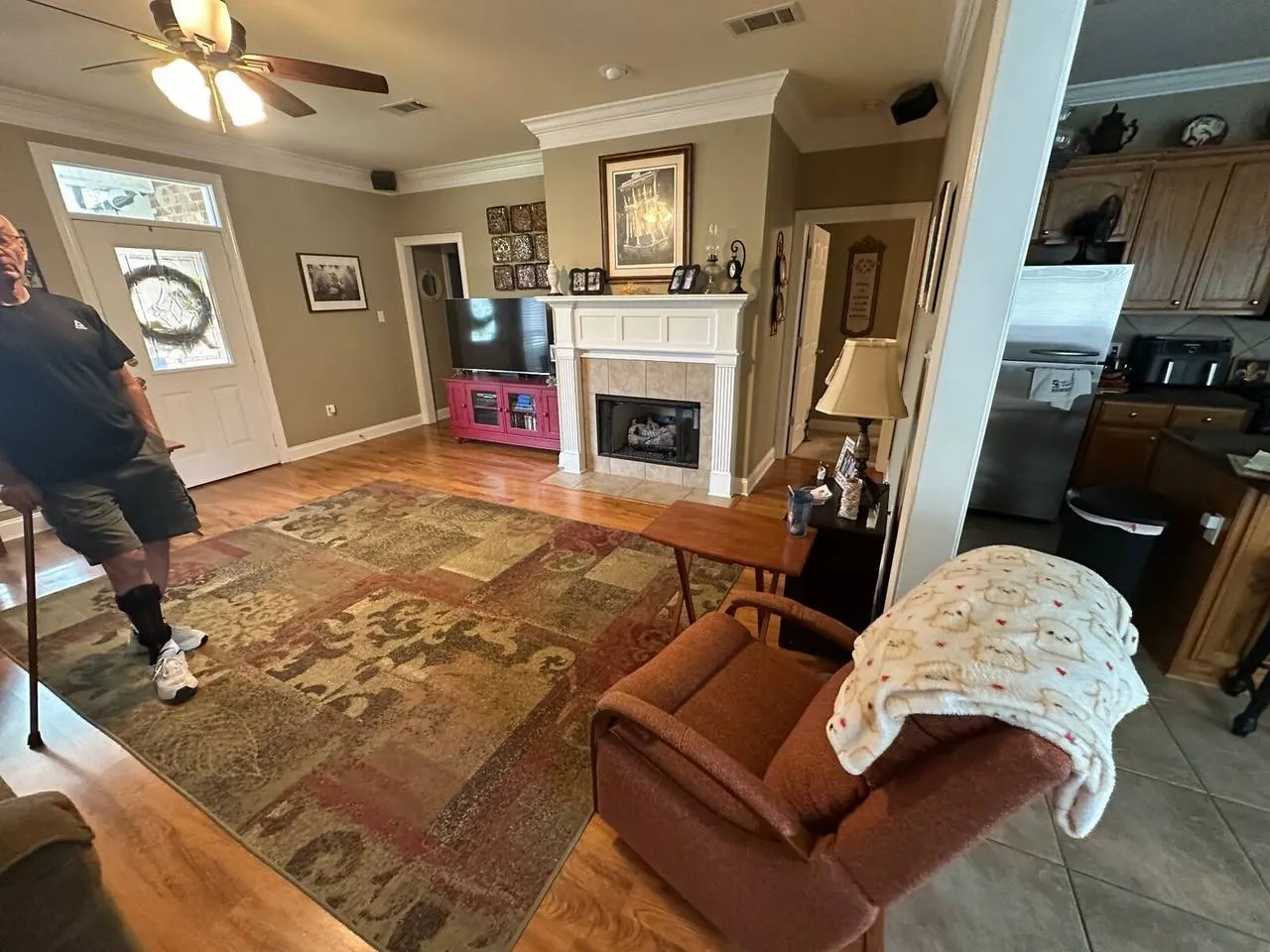 Living room before renovation in Gonzales home